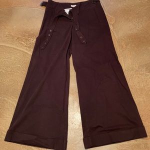 High-waisted wide-leg dress pants.